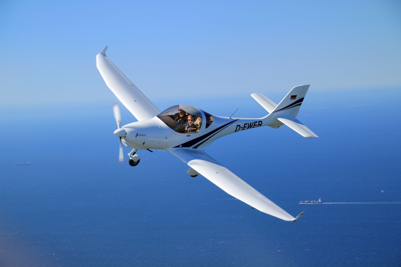 Picture of Aquila Aviation A-210