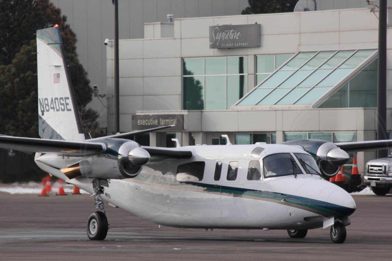 Rockwell Turbo Commander 690A