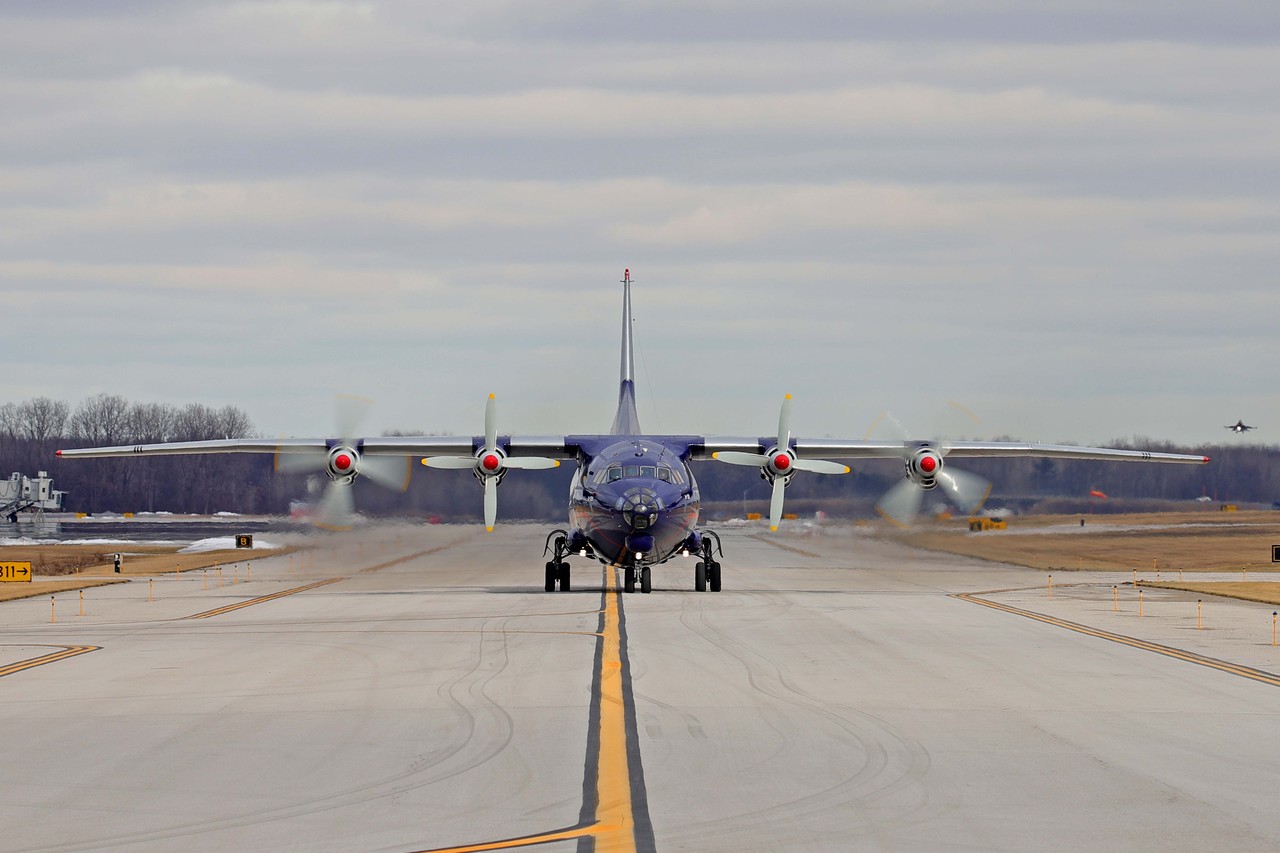 Picture of Soviet State Aviation Factories An-12