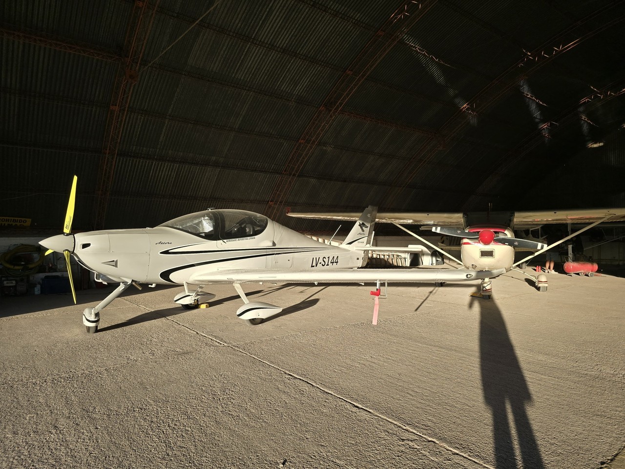 Picture of Costruzioni Aeronautiche Tecnam Astore