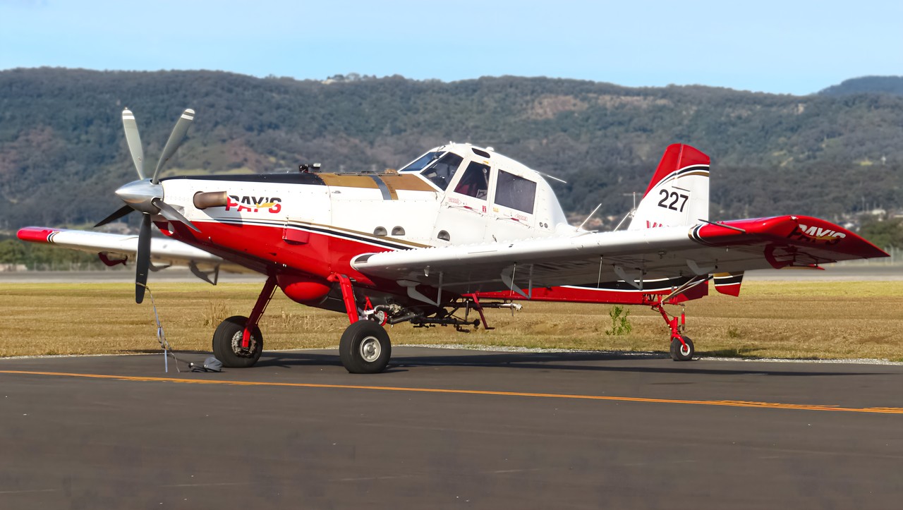 Picture of Air Tractor AT-802