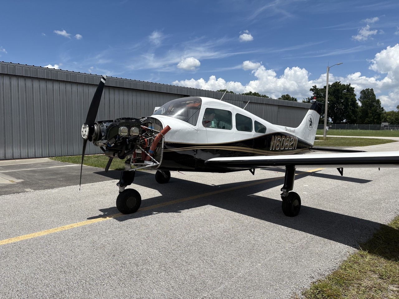 Picture of Douglas Aircraft Company B-23 Dragon