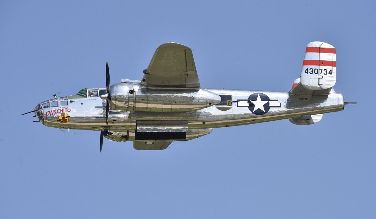 Picture of North American Aviation B-25 Mitchell