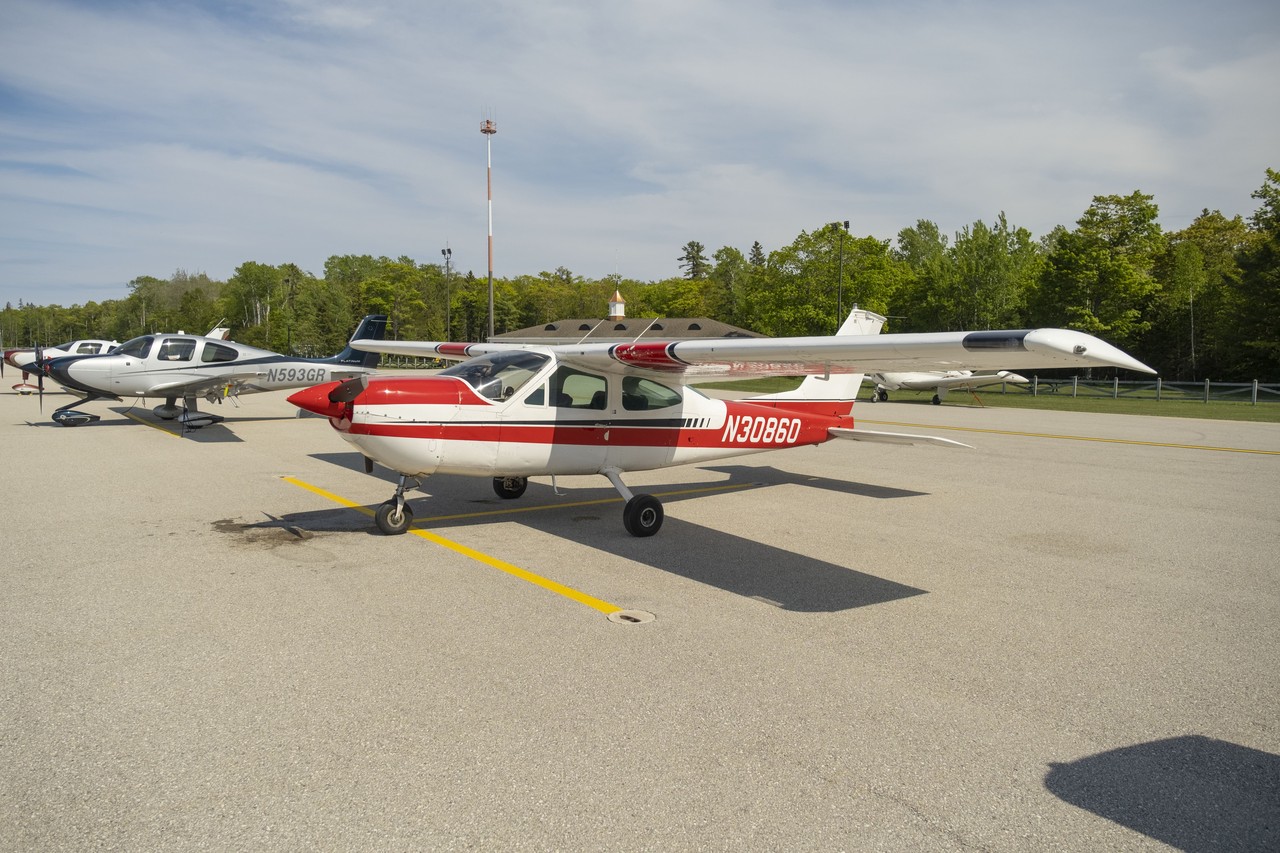 Picture of Cessna Aircraft Company 177 Cardinal