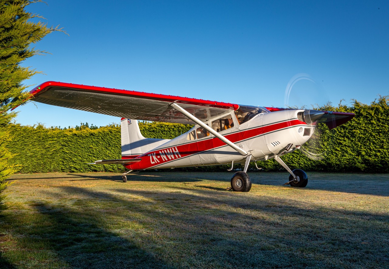 Picture of Cessna Aircraft Company 185 Skywagon