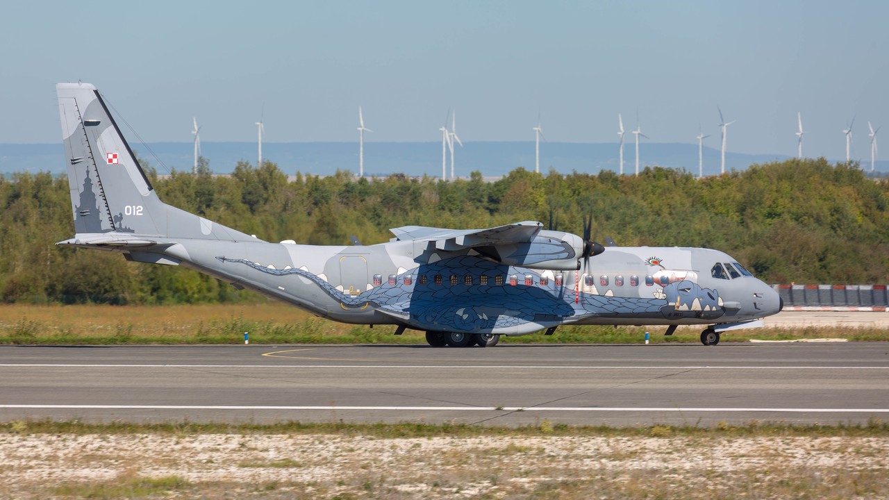 Casa C-295 M