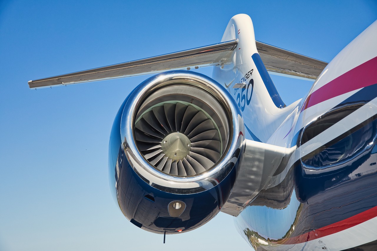 Unknown Bombardier Challenger 350