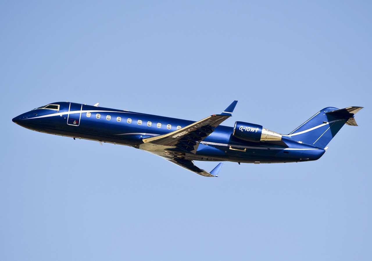 Bombardier Challenger 850