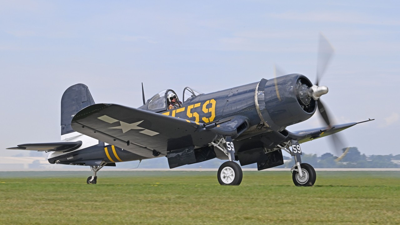 Picture of Chance Vought Corporation F4U Corsair