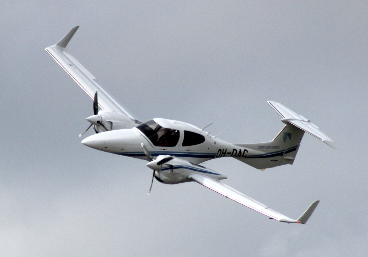 Picture of Diamond Aircraft Industries DA-50 SuperStar