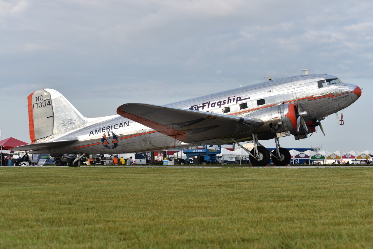 Douglas DC3