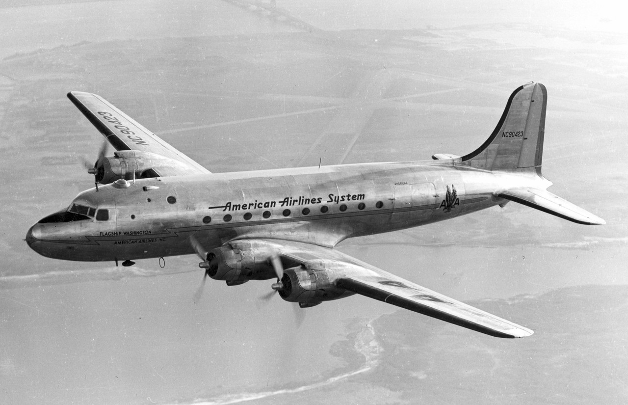 Picture of Douglas Aircraft Company DC-4