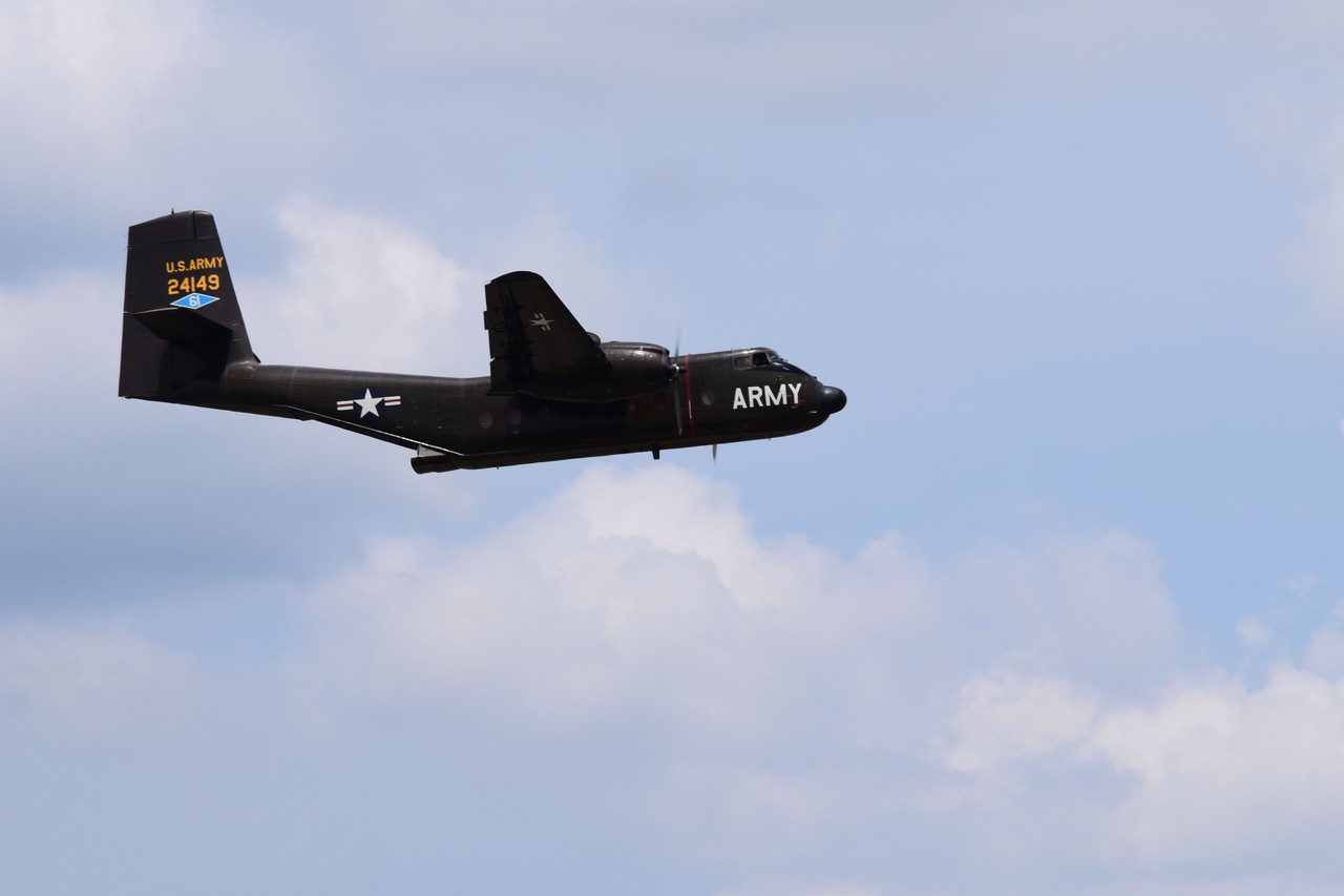 Picture of De Havilland Canada DHC-4 Caribou