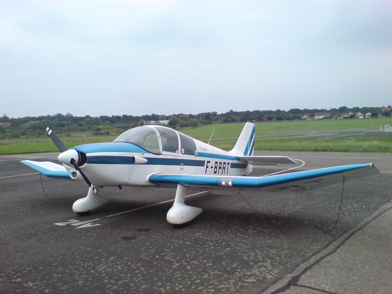 Picture of Centre-Est Aéronautique DR-220 2+2