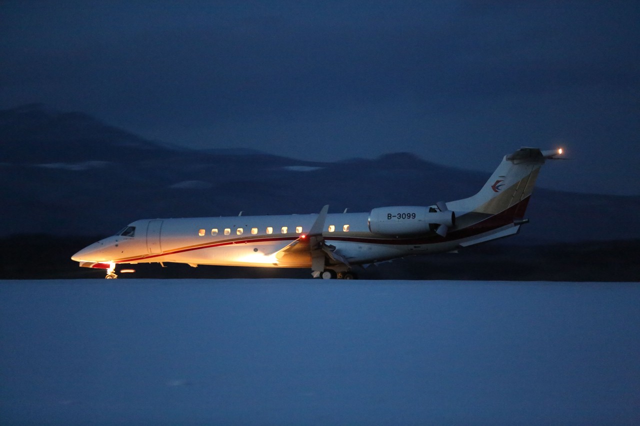 Unknown EMB-135BJ Legacy 600