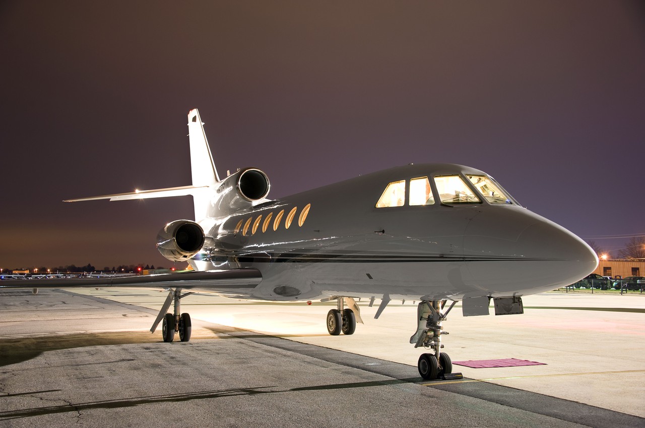 Dassault MYSTERE-FALCON 50