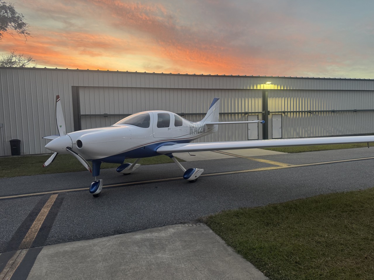 Picture of Lancair International, Inc. Lancair ES