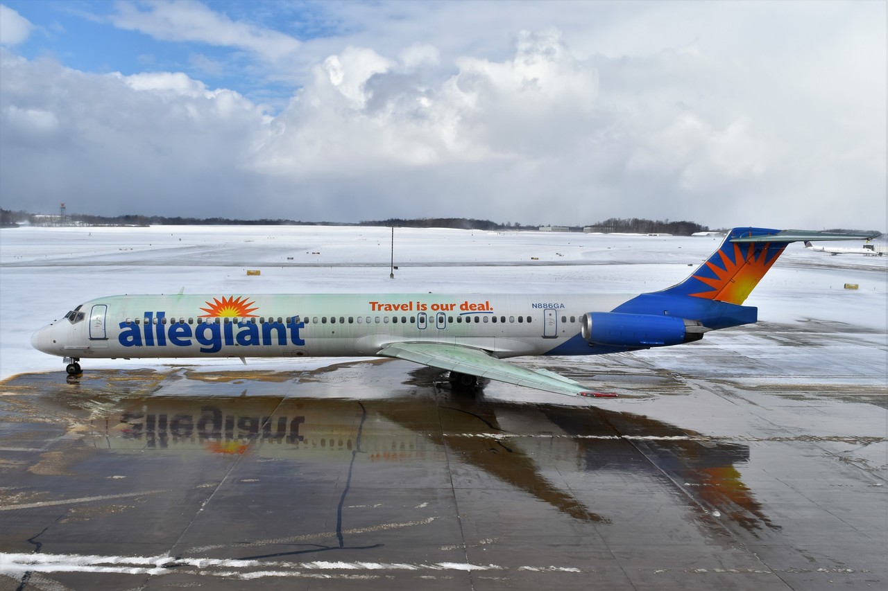 Mcdonnell Douglas DC-9 82