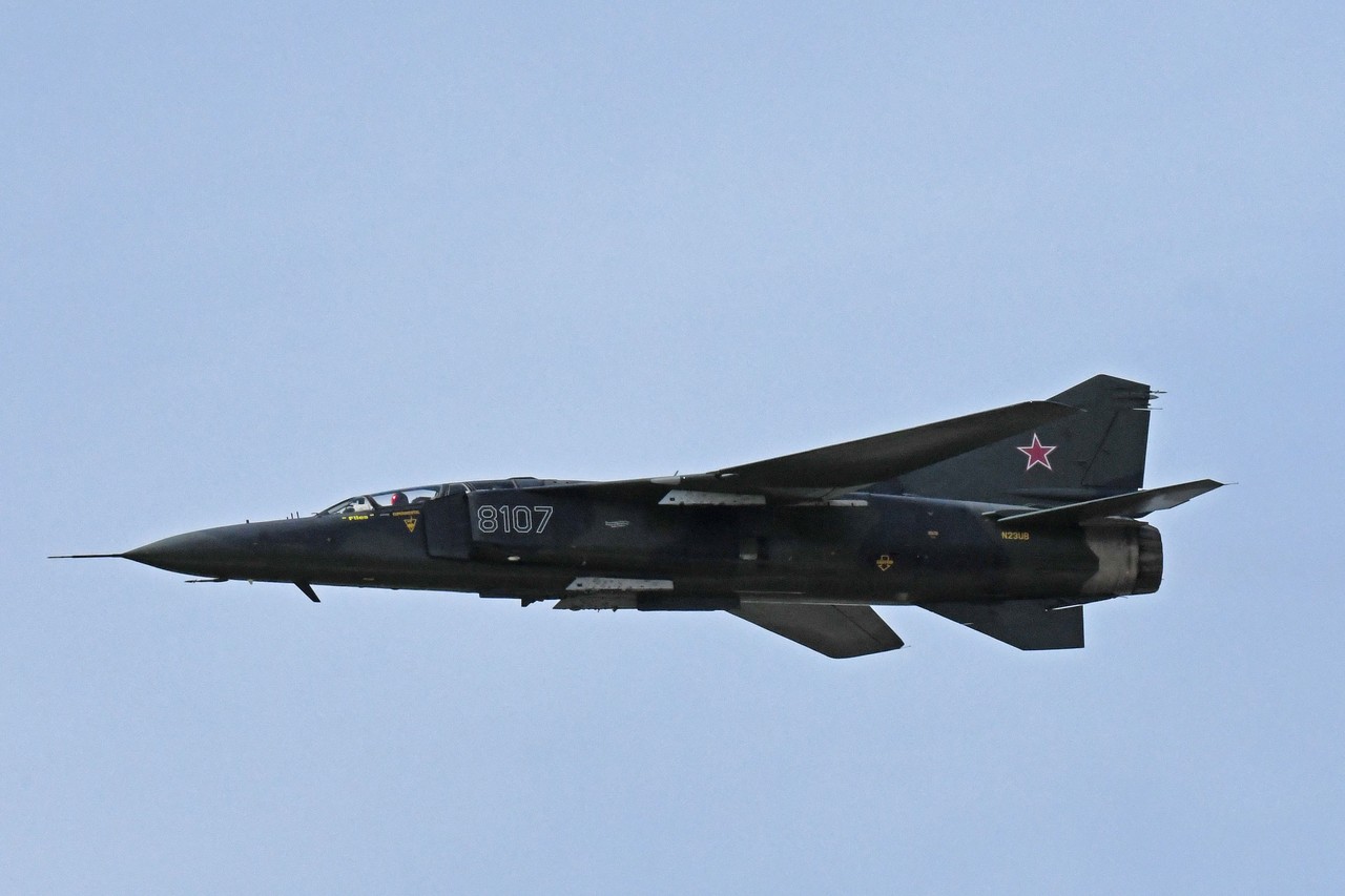 Picture of Mikoyan-Gurevich MiG-23