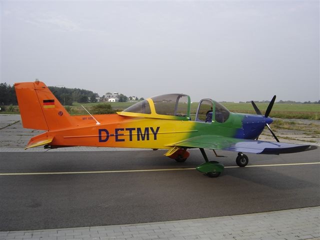 Mylius Flugzeugwerk MY-103 Mistral — trainer