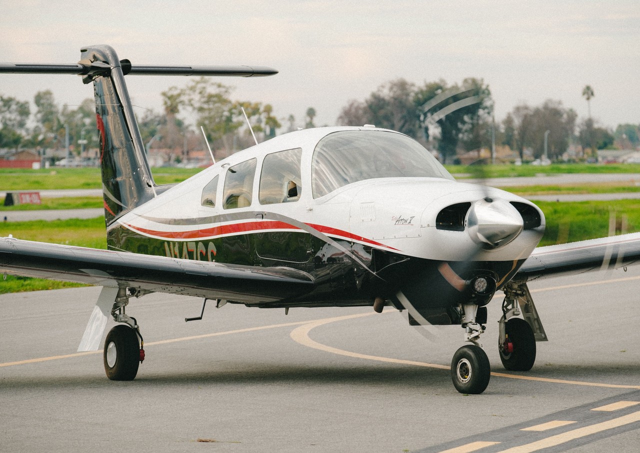 Picture of Piper Aircraft Corporation PA-28RT-201T Turbo Arrow 4