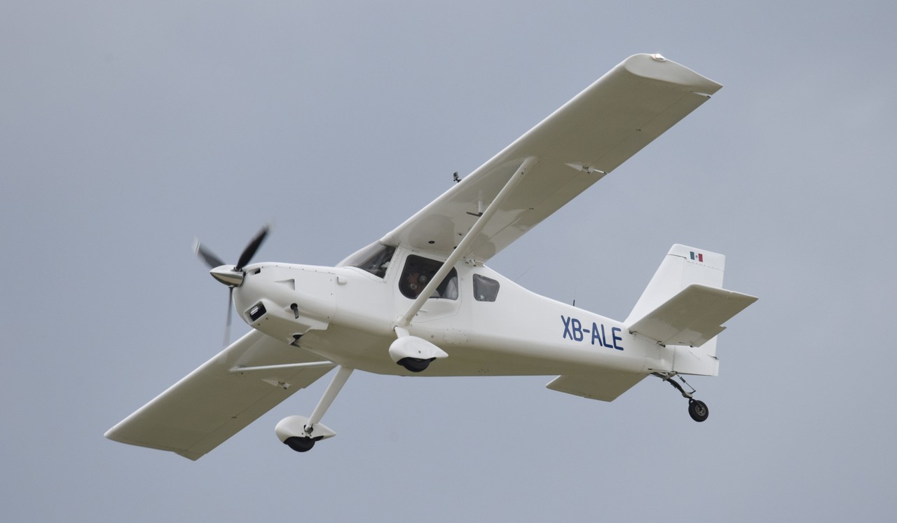 Picture of Ultravia Aero International Pelican