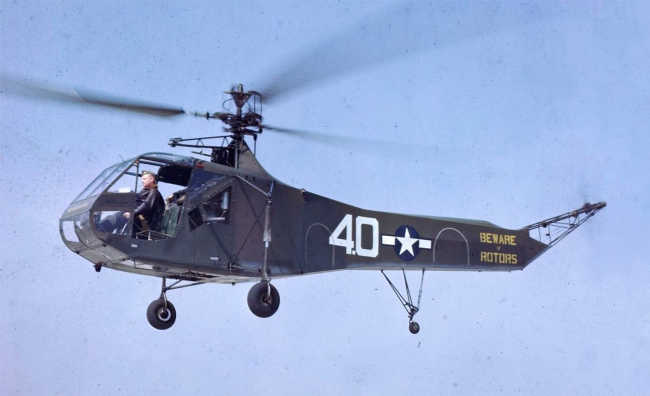 Picture of Sikorsky Aircraft R-4 Hoverfly