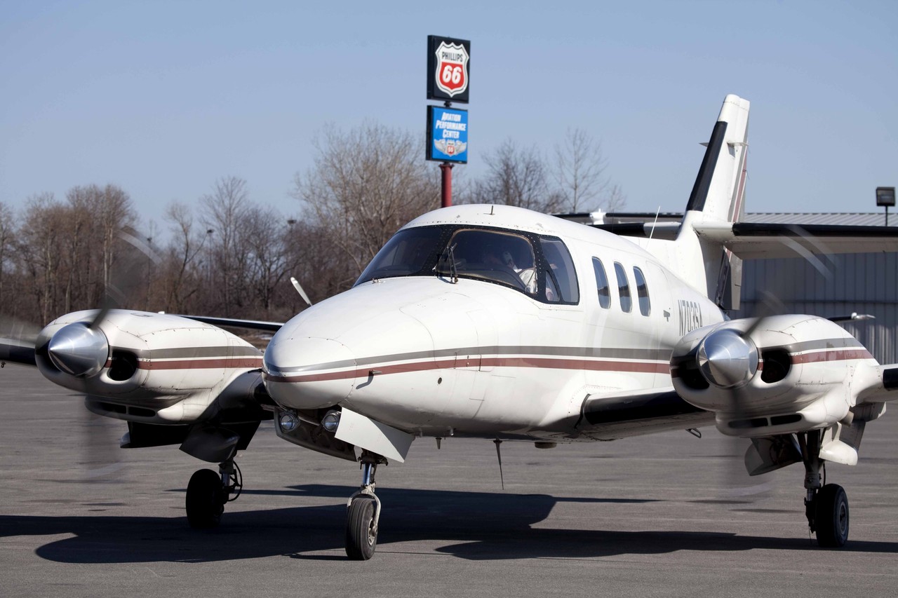 Picture of Fuji Heavy Industries / Rockwell International Commander 700