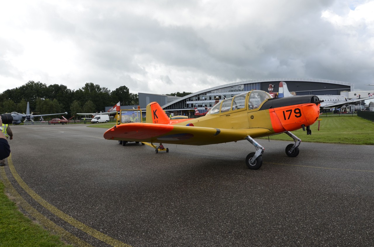 Picture of Verenigde Nederlandsche Luchtenfabrieken Fokker S-11 Instructor