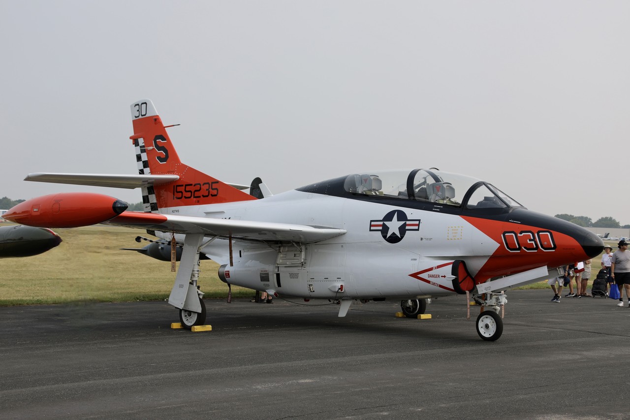 Picture of North American Aviation T-2 Buckeye