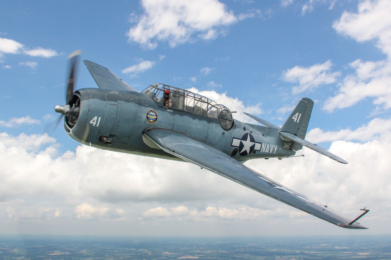 Picture of Grumman Aircraft Engineering Corporation Avenger