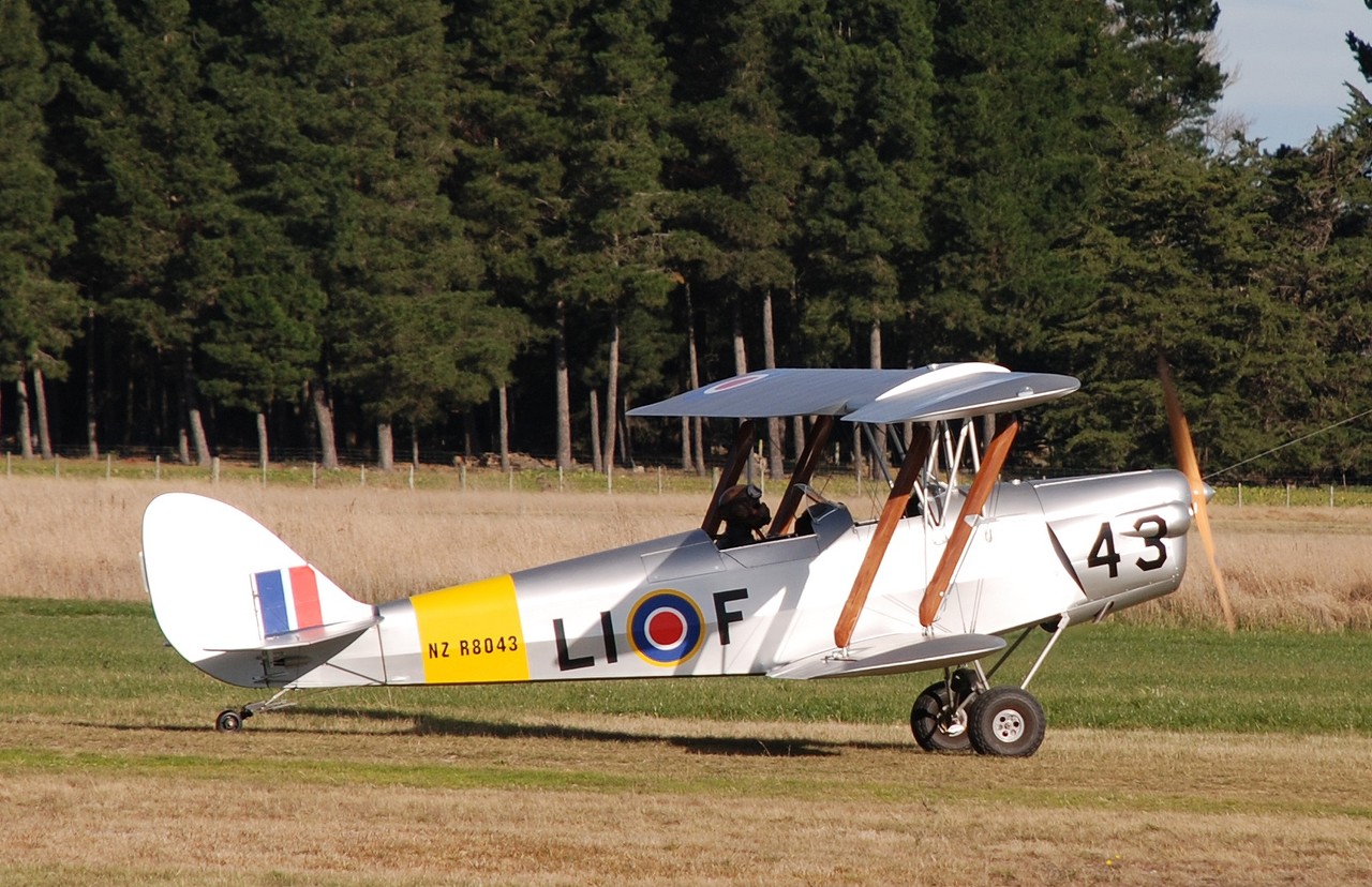 Picture of Fisher Aircraft R-80 Tiger Moth