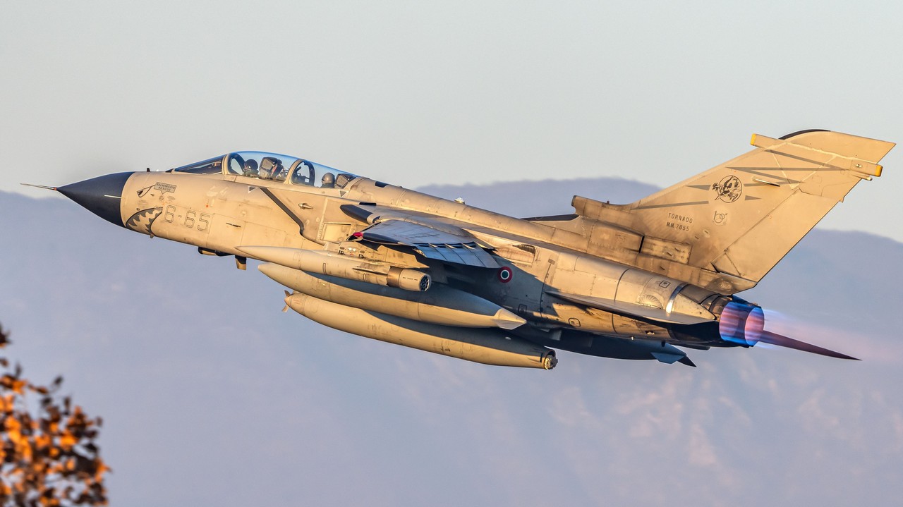 Panavia Tornado IDS(R)