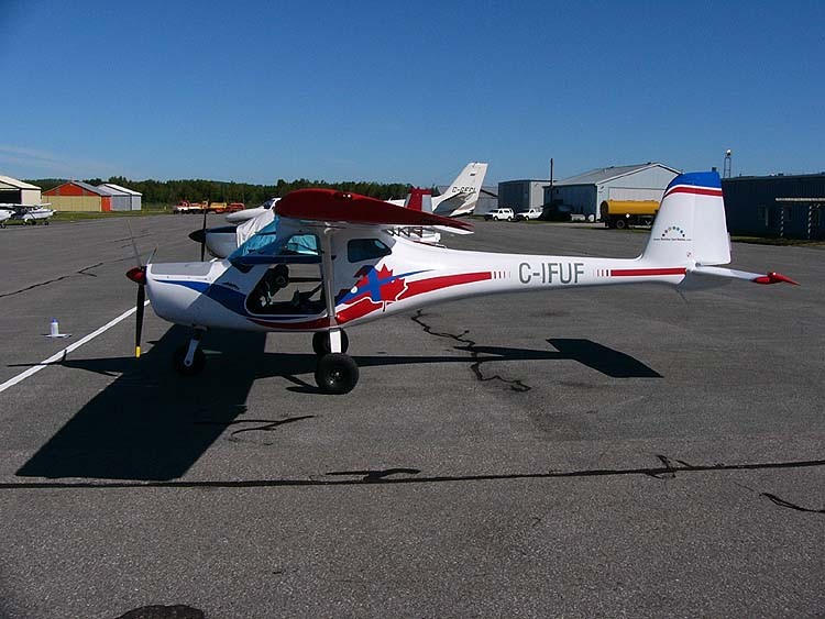 Picture of 3Xtrim Aircraft Factory 550 Trener