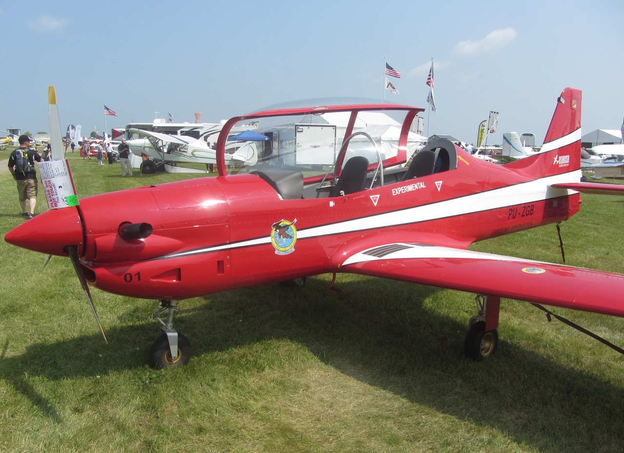 Valter E Della Nebbia TUCANO REPLICA — Unknown - likely trainer replica