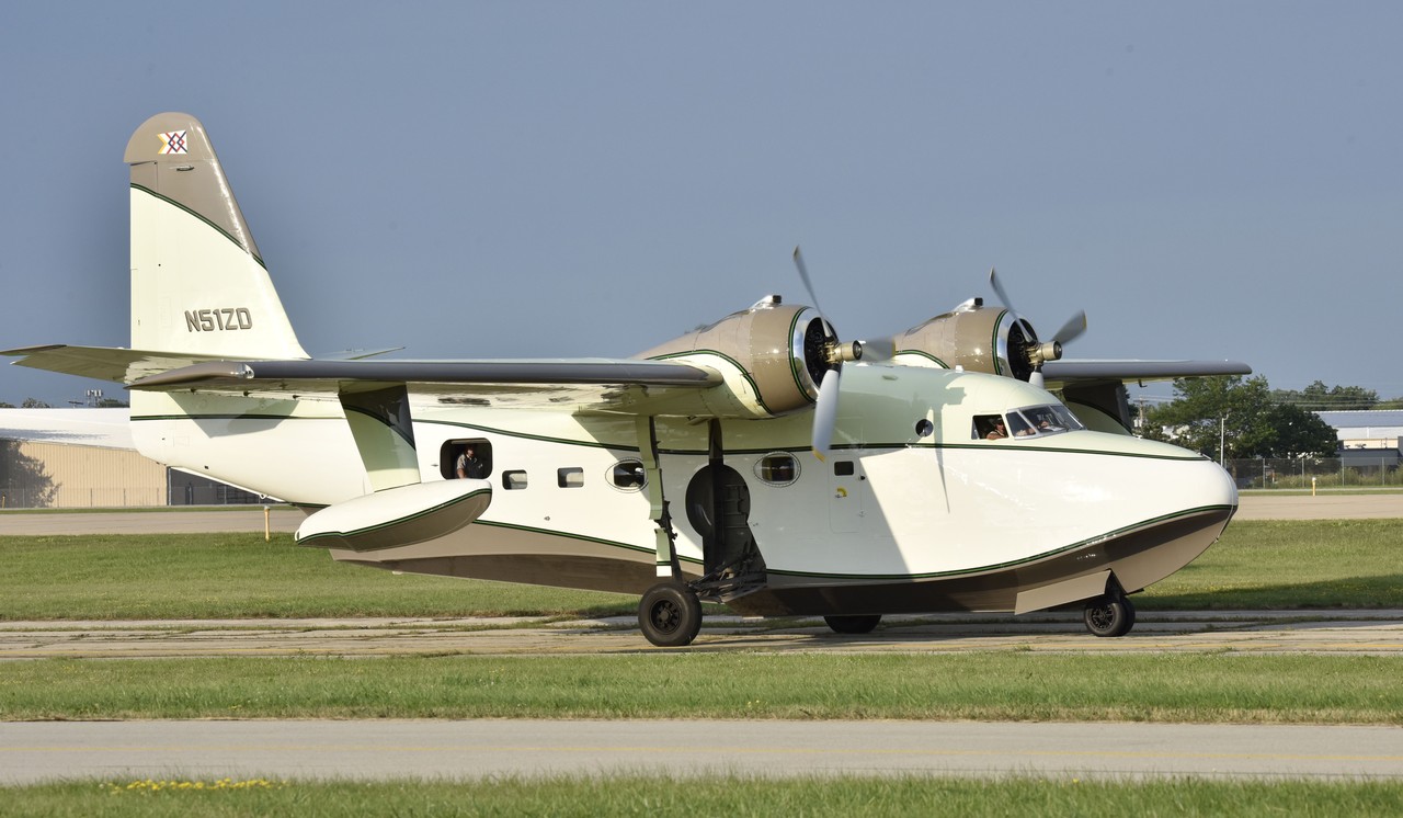 Picture of Grumman Aircraft Engineering Corporation HU-16 Albatross