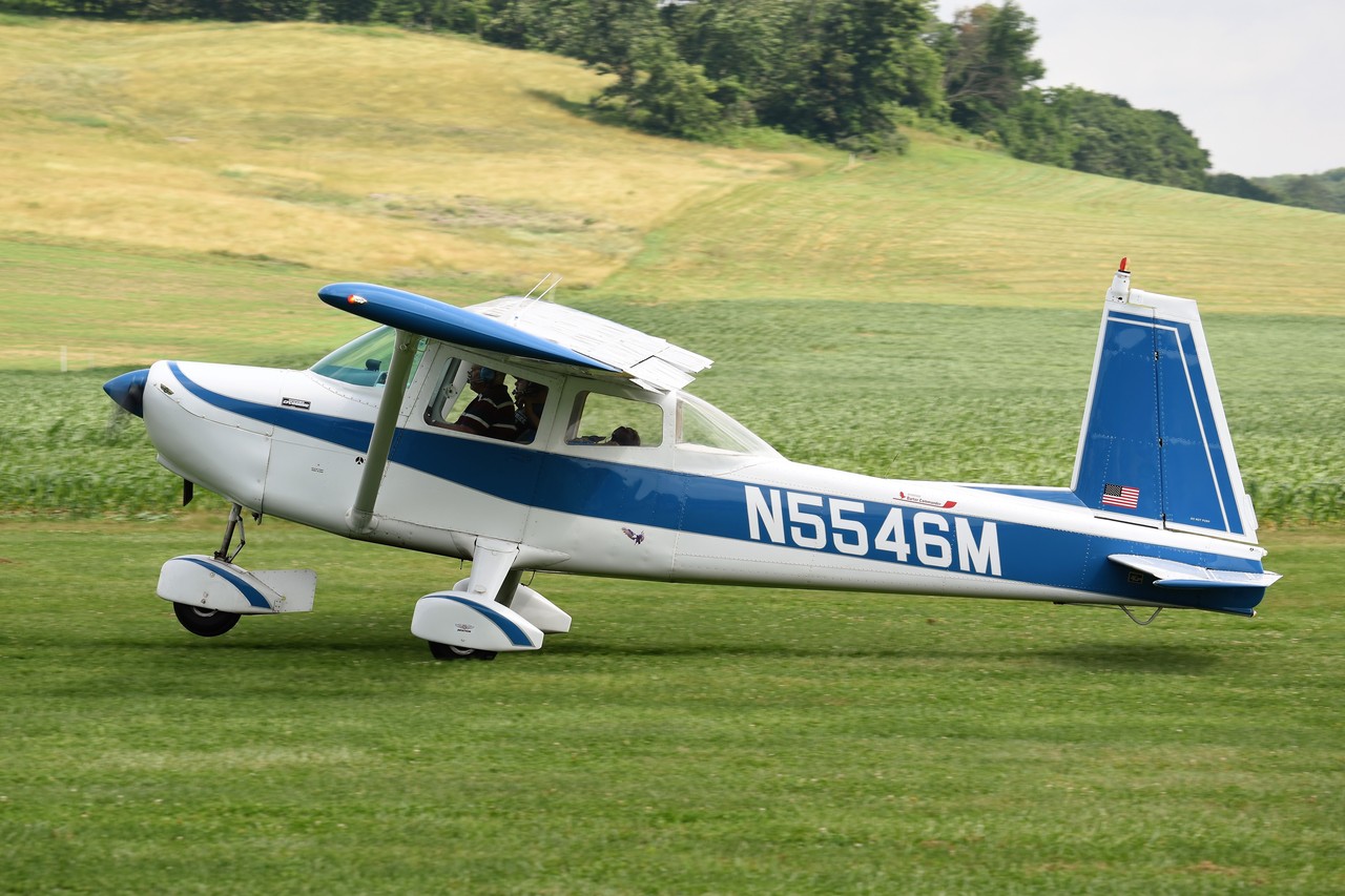 Picture of Volaircraft Inc. Commander 100
