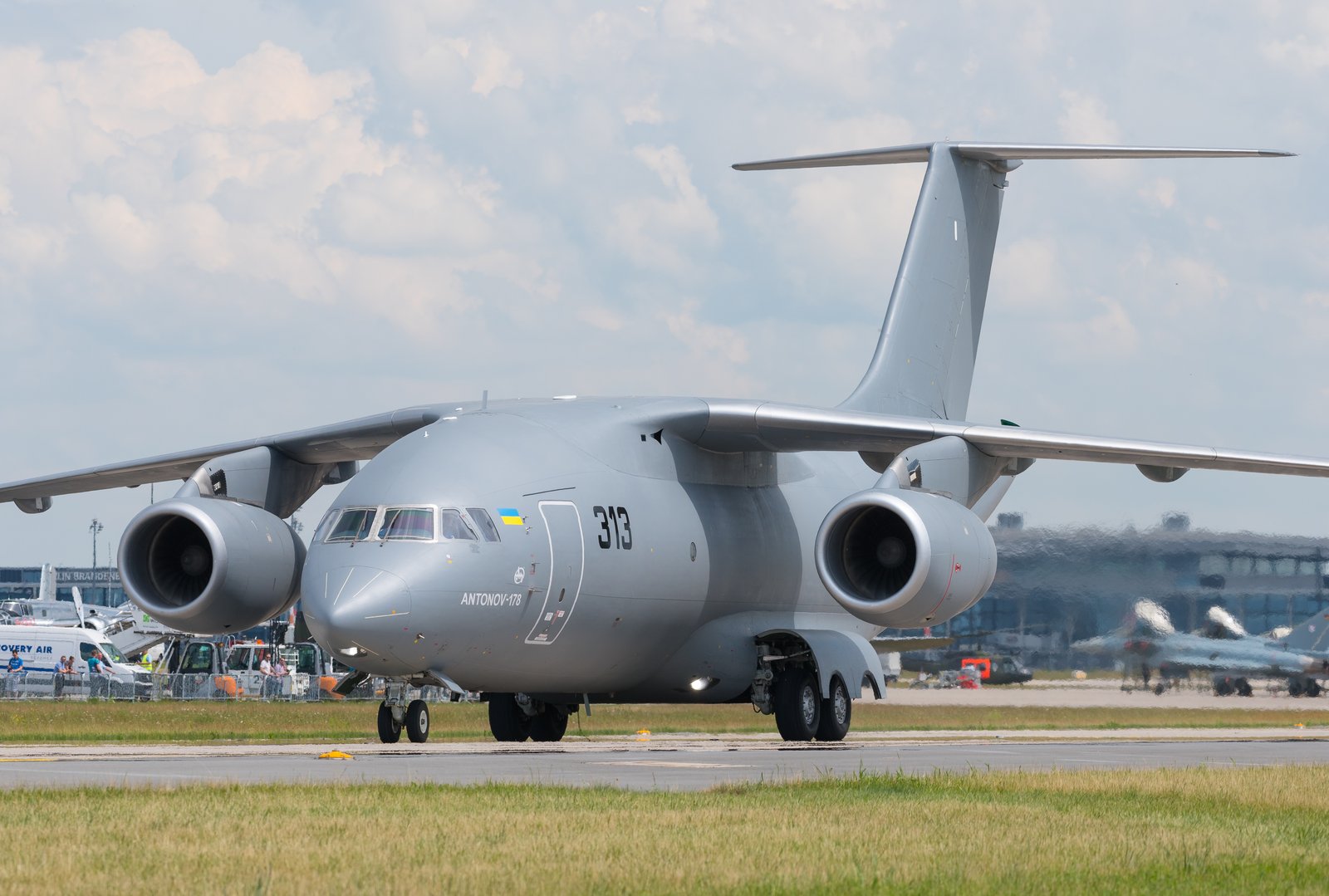 Antonov Company An-178 — transport