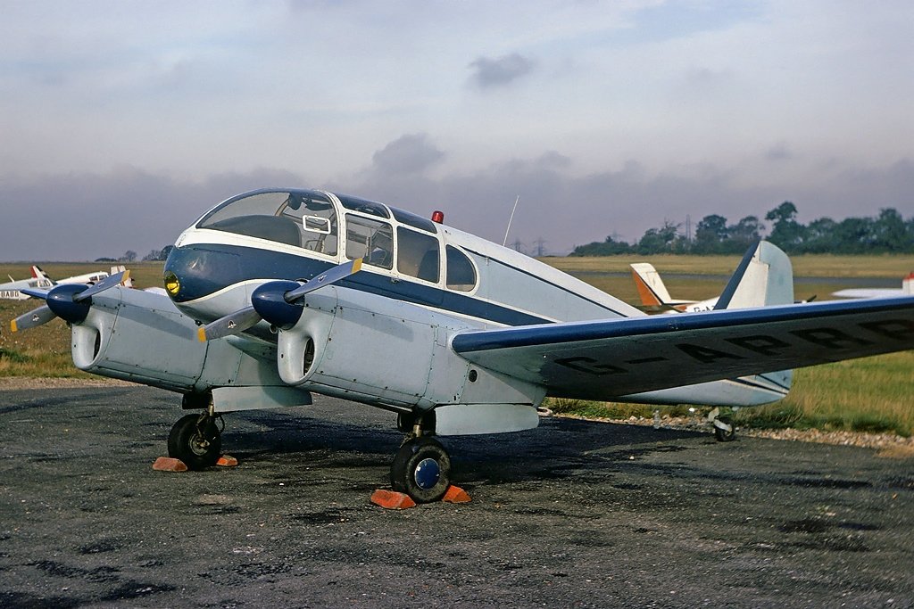 Aero Ae 04