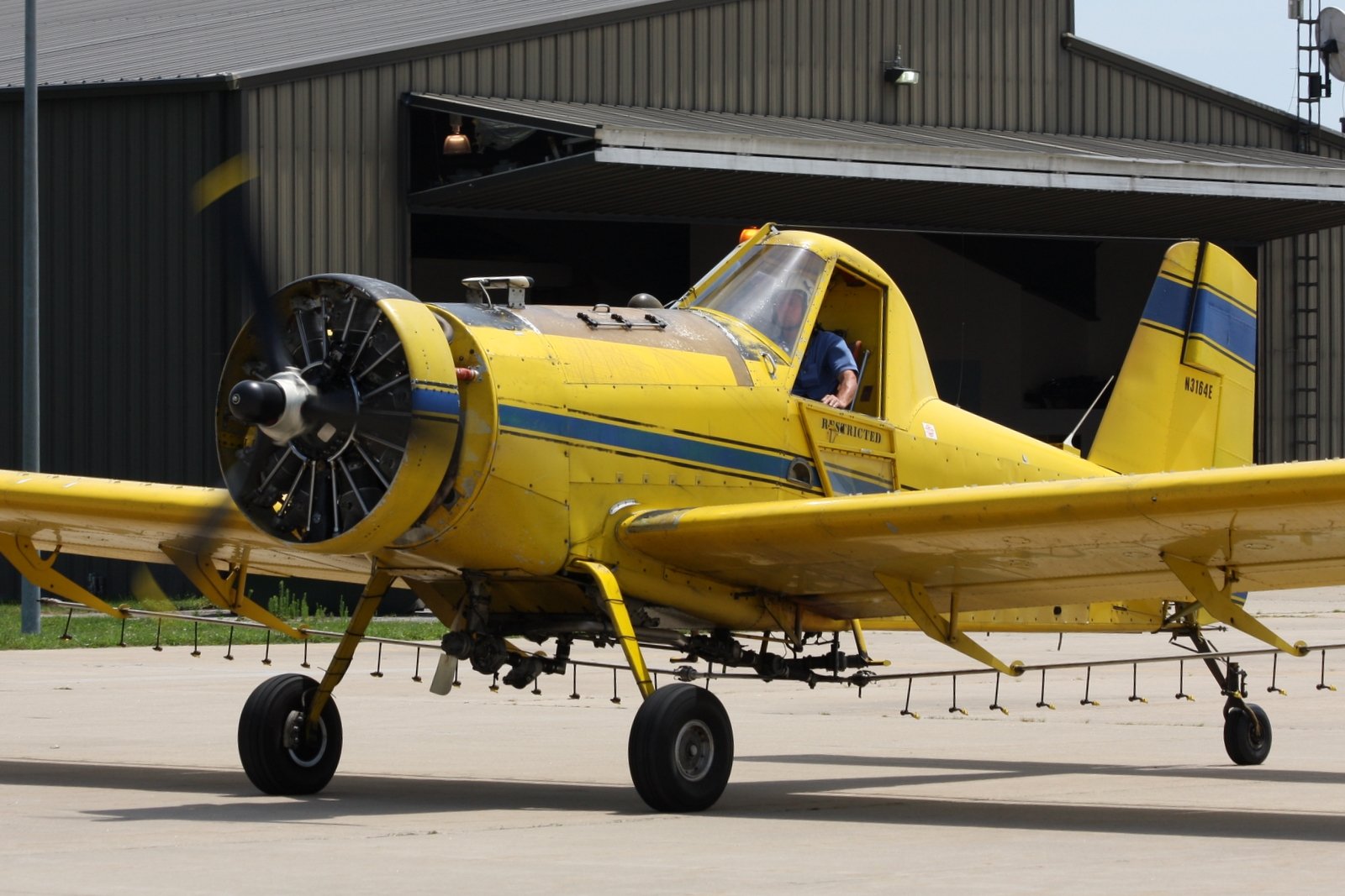 Air Tractor Inc. AT-300 — agricultural aviation