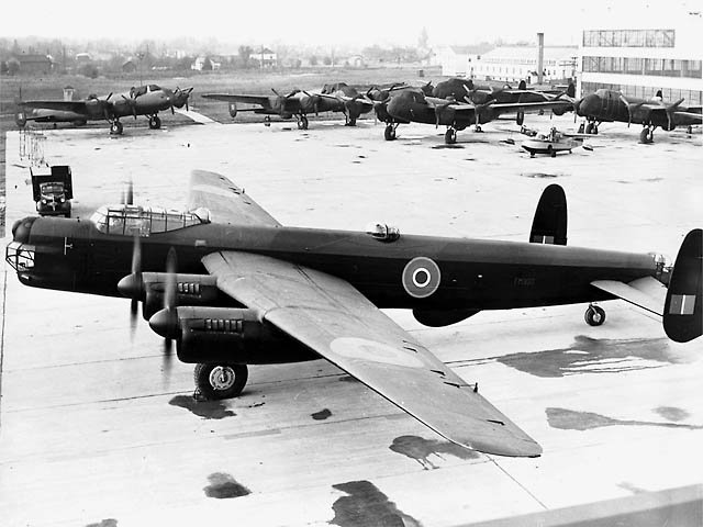 A.V. Roe & Company Ltd (Avro) Avro Lincoln — bomber