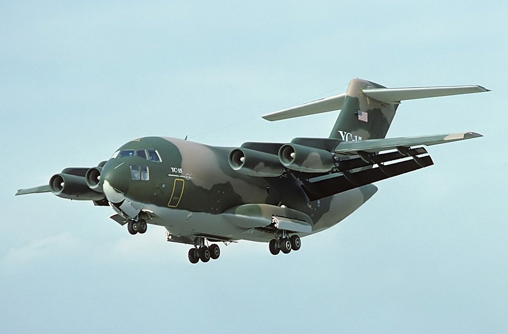McDonnell Douglas YC-15 — transport
