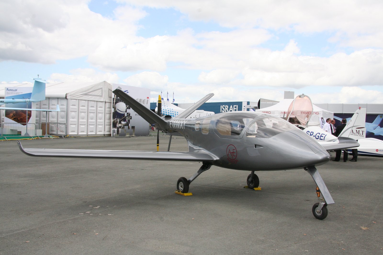 Universal Composite Aviation Carbon Bird — general aviation