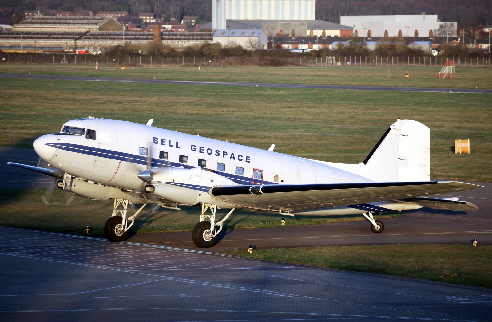 Douglas DC-3 -65TP