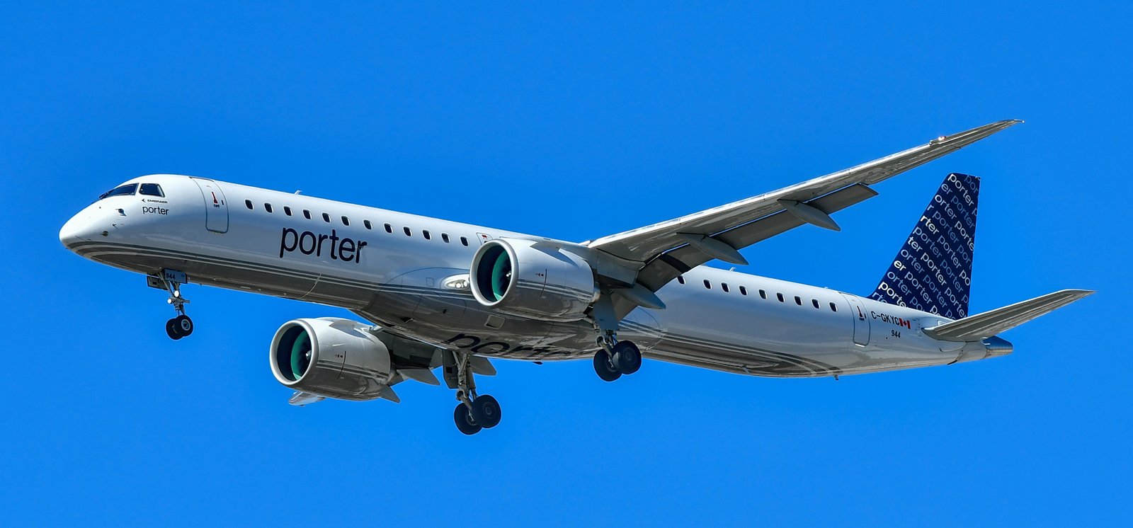 Embraer Embraer E195-E2