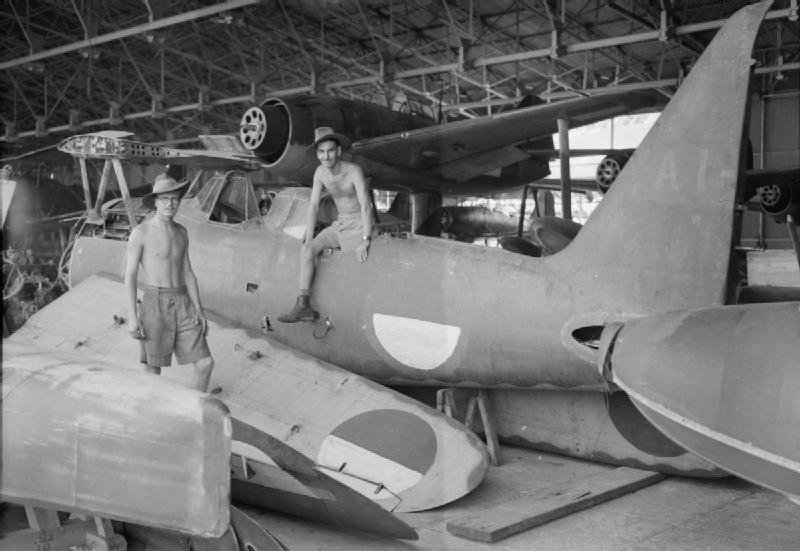 Mitsubishi Jūkōgyō Kabushiki Kaisha Mitsubishi F1M — reconnaissance floatplane
