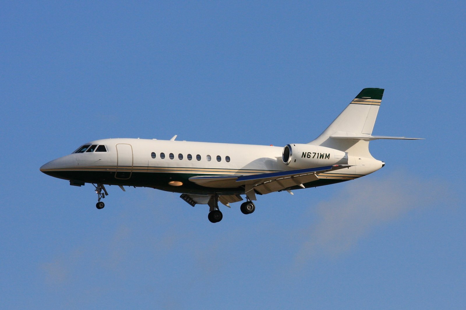 Dassault Falcon 2000S