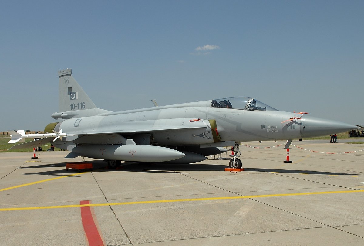 Chengdu Aircraft Corporation / Pakistan Aeronautical Complex FC-1 Xiaolong — fighter