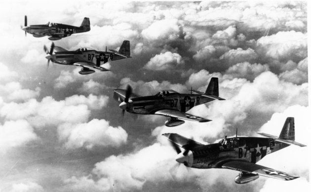 North American Aviation F.E.W. TP-51 (Mustang) — fighter