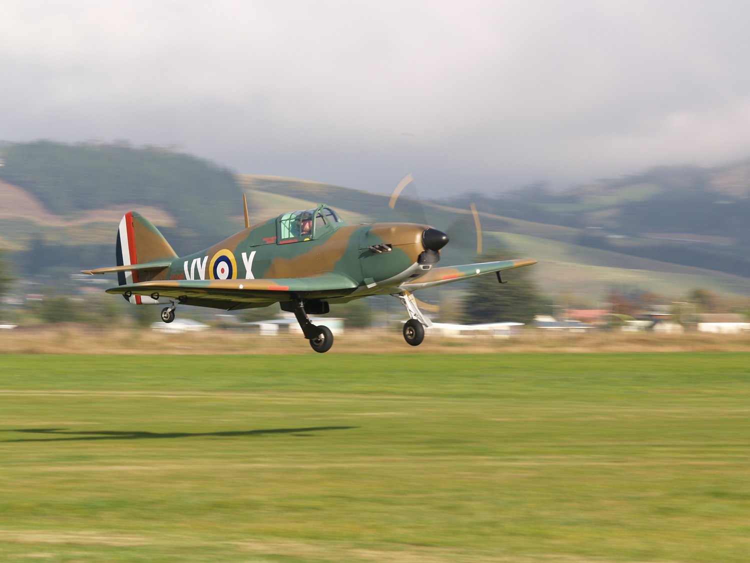 Fred Sindlinger HH-1 Hawker Hurricane — general aviation